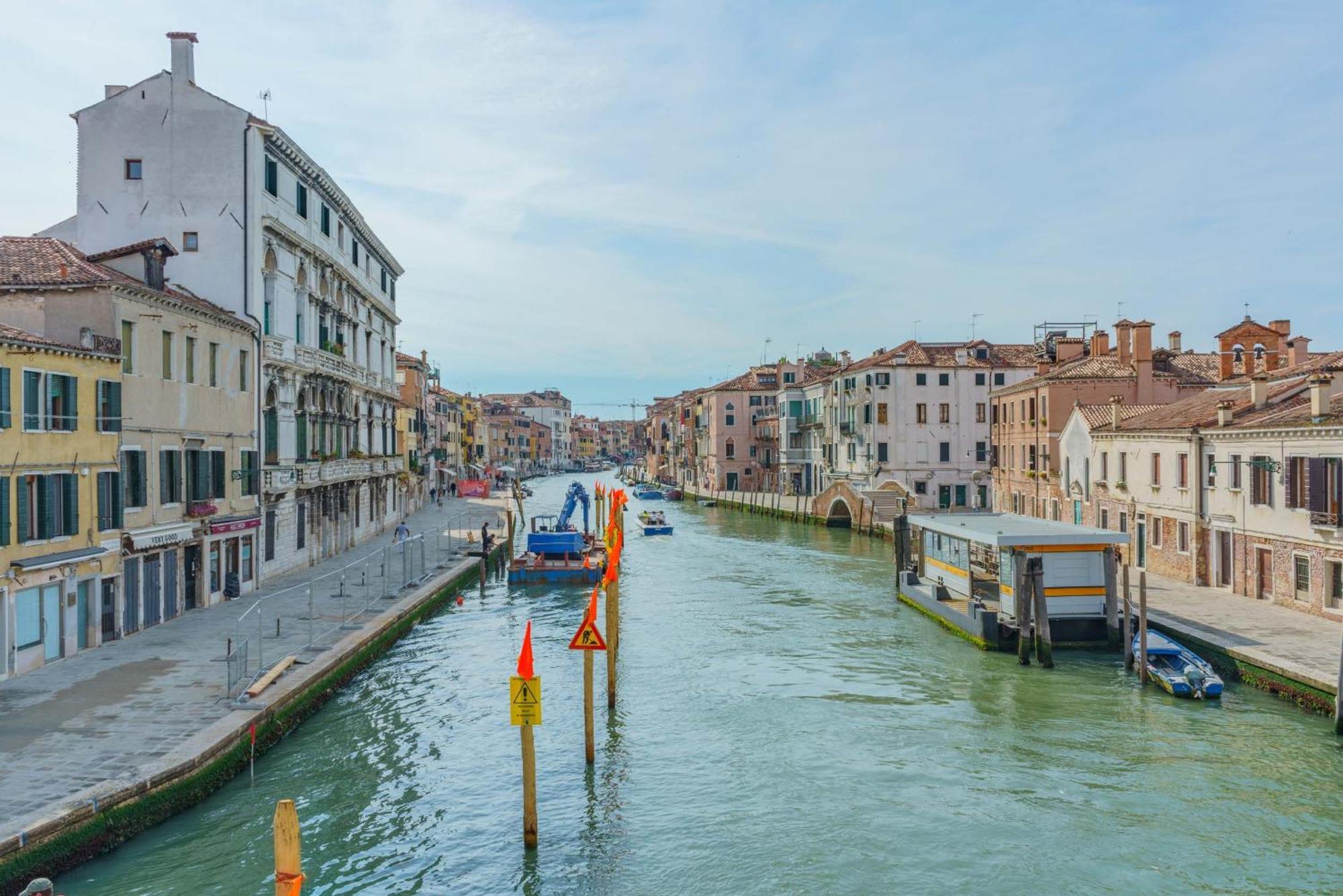 Casa Virginia Direct At The Canal Cannaregio With Own Roof Terrace Venetië Buitenkant foto